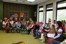 Naumburger Prinzenpaare mit Hofnarren besuchen den Kindergottesdienst (Foto: Karl-Franz Thiede)